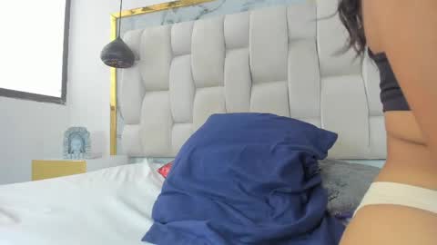 Snapshot of hanna_lens chatting on May 25, 7:20 pm Hanna lens online show from May 25, 7:20 pm