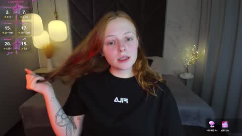 Snapshot of hanna_melon chatting on December 10, 8:05 pm Hanna next stream is Mo 8pm-6am by CET online show from December 10, 8:05 pm