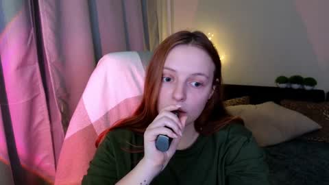 Snapshot of hanna_melon chatting on January 31, 12:17 am Hanna next stream is Mo 8pm-6am by CET online show from January 31, 12:17 am