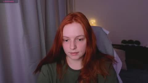 Snapshot of hanna_melon chatting on March 5, 12:05 am Hanna next stream is Mo 8pm-6am by CET online show from March 5, 12:05 am