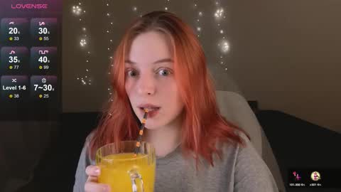 Snapshot of hanna_melon chatting on November 16, 9:20 pm Hanna next stream is Mo 8pm-6am by CET online show from November 16, 9:20 pm