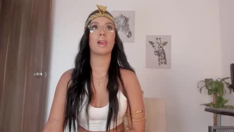 HANNA online show from October 31, 6:20 pm