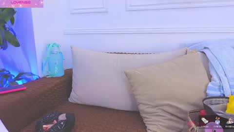 Snapshot of hanna_squirt_1 chatting on May 5, 10:45 am HANNA SOFIA online show from May 5, 10:45 am