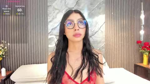 Snapshot of hanna_stell chatting on May 27, 11:51 am Hanna S online show from May 27, 11:51 am