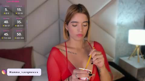 Snapshot of hanna_vasquez chatting on July 10, 8:00 pm Hanna online show from July 10, 8:00 pm