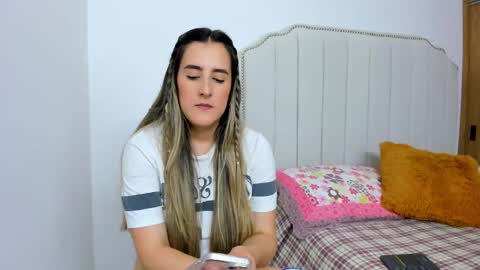 Snapshot of hannaa86 chatting on February 8, 10:29 pm Hanna online show from February 8, 10:29 pm