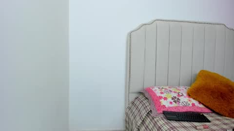 Snapshot of hannaa86 chatting on February 11, 5:40 pm Hanna online show from February 11, 5:40 pm