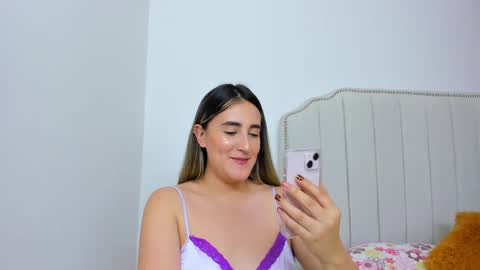 Snapshot of hannaa86 chatting on February 14, 12:09 am Hanna online show from February 14, 12:09 am