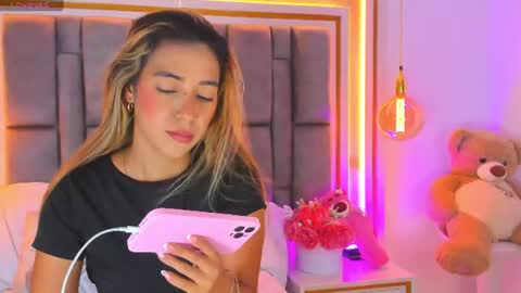Eliana online show from July 11, 11:28 pm