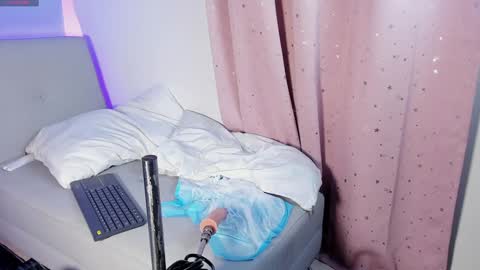 Hanna online show from January 1, 9:49 am