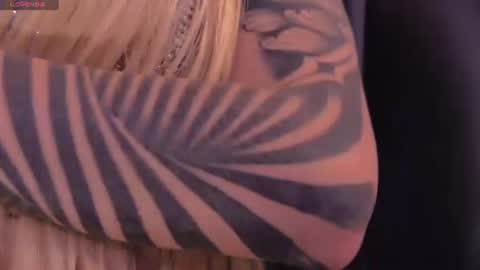 Snapshot of hannaconnor_ chatting on July 20, 10:45 pm Hanna Connor online show from July 20, 10:45 pm