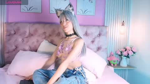 hannadanniels online show from February 3, 2:55 pm