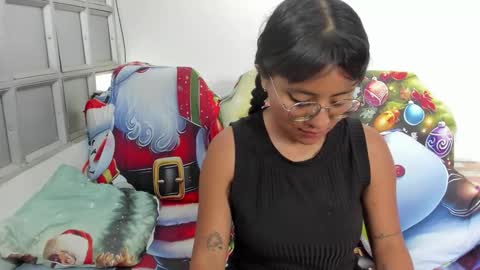 hannadanny online show from December 16, 1:49 pm