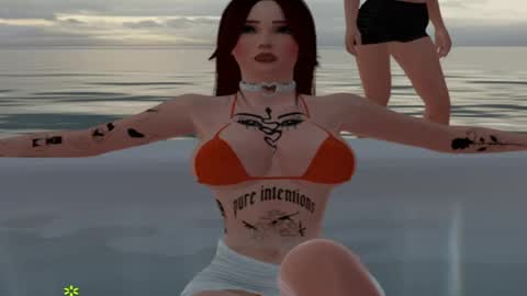 Hannah online show from May 17, 11:56 pm