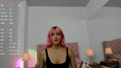 Hannah online show from April 26, 7:22 pm