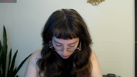 HannahHexx online show from April 2, 3:26 am