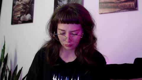 Snapshot of hannah_hexx chatting on May 14, 2:07 am HannahHexx online show from May 14, 2:07 am
