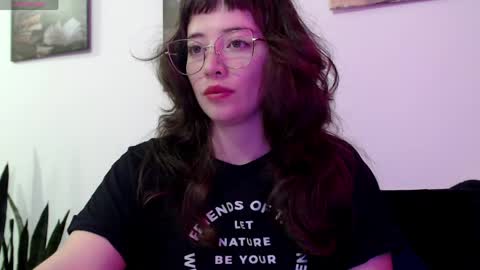 Snapshot of hannah_hexx chatting on May 28, 3:04 am HannahHexx online show from May 28, 3:04 am