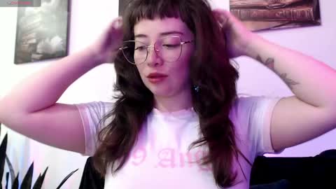 Snapshot of hannah_hexx chatting on May 29, 3:37 am HannahHexx online show from May 29, 3:37 am