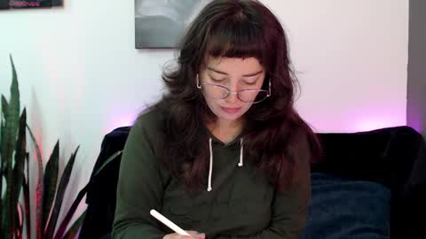 Snapshot of hannah_hexx chatting on June 2, 4:03 am HannahHexx online show from June 2, 4:03 am