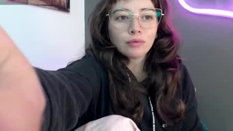 Snapshot of hannah_hexx chatting on June 3, 3:53 am HannahHexx online show from June 3, 3:53 am