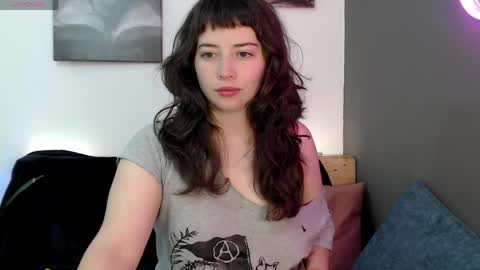 Snapshot of hannah_hexx chatting on June 4, 2:28 am HannahHexx online show from June 4, 2:28 am
