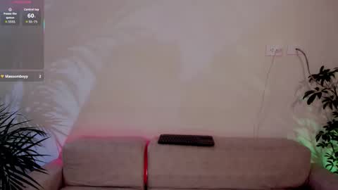 Snapshot of hannah_jonhson_1 chatting on October 1, 8:48 pm Hannah online show from October 1, 8:48 pm