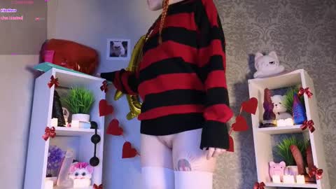 Hannah new hot videos in bio online show from February 13, 2:31 pm