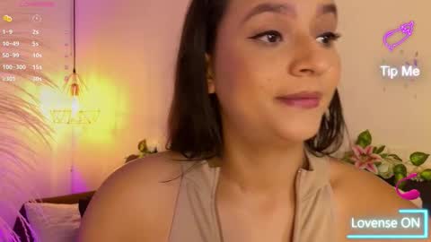 Hannah Williams online show from October 24, 9:11 pm