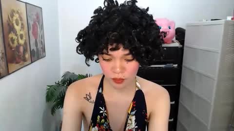 Snapshot of hannahforyou chatting on April 28, 2:27 am HANNAH online show from April 28, 2:27 am