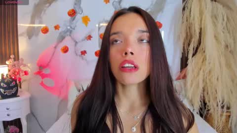 Hannahill69 online show from October 22, 4:57 am