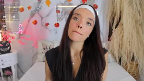 Hannahill69 online show from October 25, 4:53 am