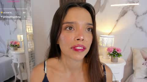 Snapshot of hannahill69 chatting on May 15, 5:25 am Hannahill69 online show from May 15, 5:25 am