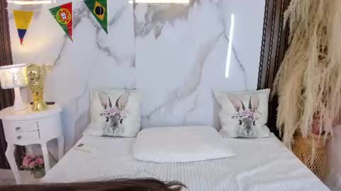 Hannahill69 online show from July 7, 7:23 am