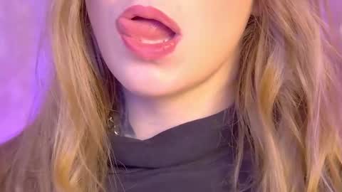 Pearl online show from September 30, 4:06 am