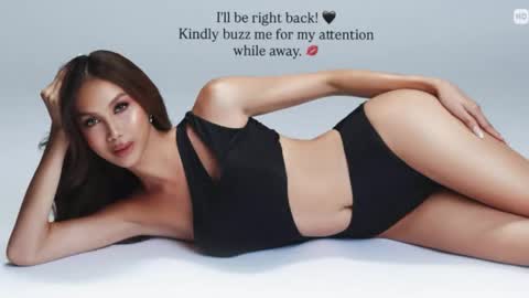 Hannah online show from February 11, 5:51 pm