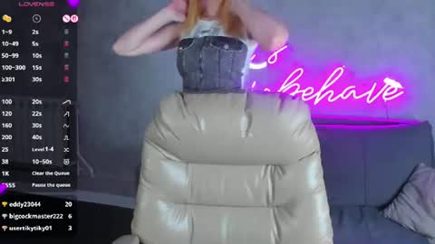 Snapshot of hannakoch chatting on July 28, 2:13 pm Hanna online show from July 28, 2:13 pm