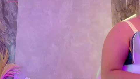 hannaprada1 online show from February 11, 11:48 am