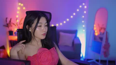 hannarosie online show from July 9, 4:55 pm