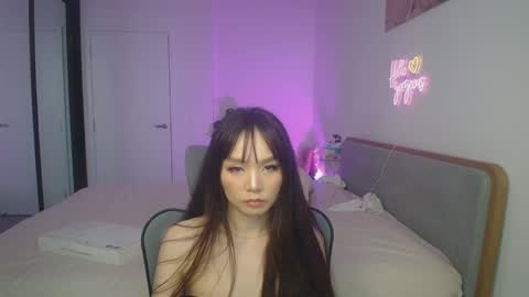 Snapshot of hannavibe chatting on March 27, 5:57 am HannaVibe online show from March 27, 5:57 am