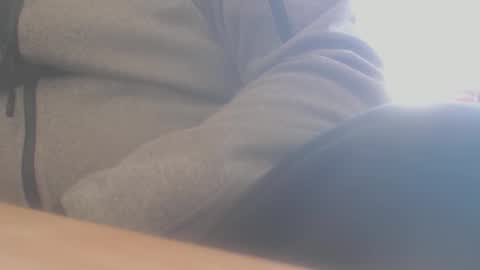 hannes_k online show from April 21, 7:25 am