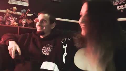 Snapshot of hannibeexl chatting on February 19, 5:27 am hannibeexl online show from February 19, 5:27 am