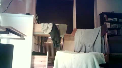 Hannsi64 online show from March 11, 6:25 pm