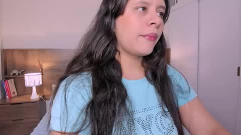 taylor live   online show from December 2, 10:27 pm