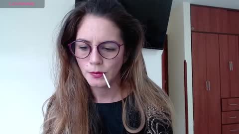 Snapshot of hanny_333 chatting on December 21, 9:15 pm hanny_333 online show from December 21, 9:15 pm