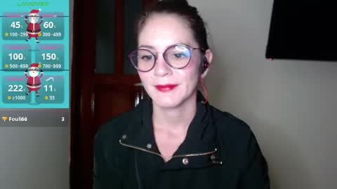 Snapshot of hanny_333 chatting on December 23, 9:59 am hanny_333 online show from December 23, 9:59 am
