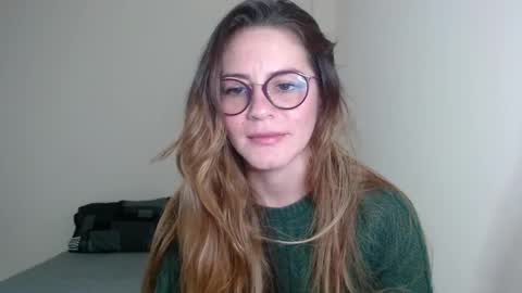 Snapshot of hanny_333 chatting on January 7, 9:29 am hanny_333 online show from January 7, 9:29 am