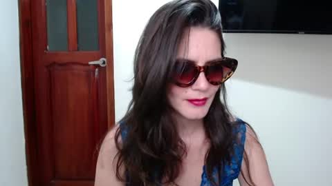 Snapshot of hanny_333 chatting on July 29, 12:03 pm hanny_333 online show from July 29, 12:03 pm