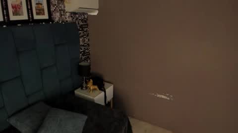 Snapshot of hanny_bliss chatting on December 14, 11:37 am Hanny online show from December 14, 11:37 am