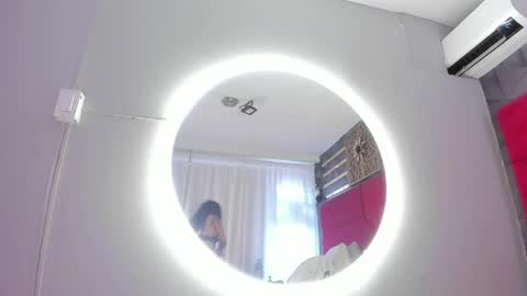 Hanny  online show from April 25, 1:41 pm